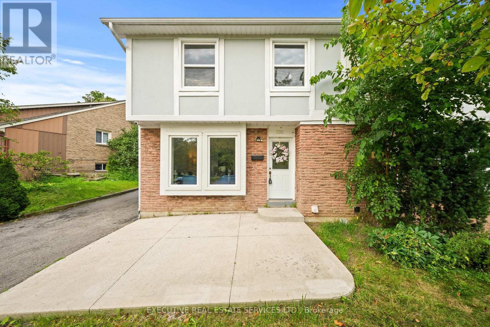 MLS® listing #30379067 for sale located at 100 CENTRE STREET N