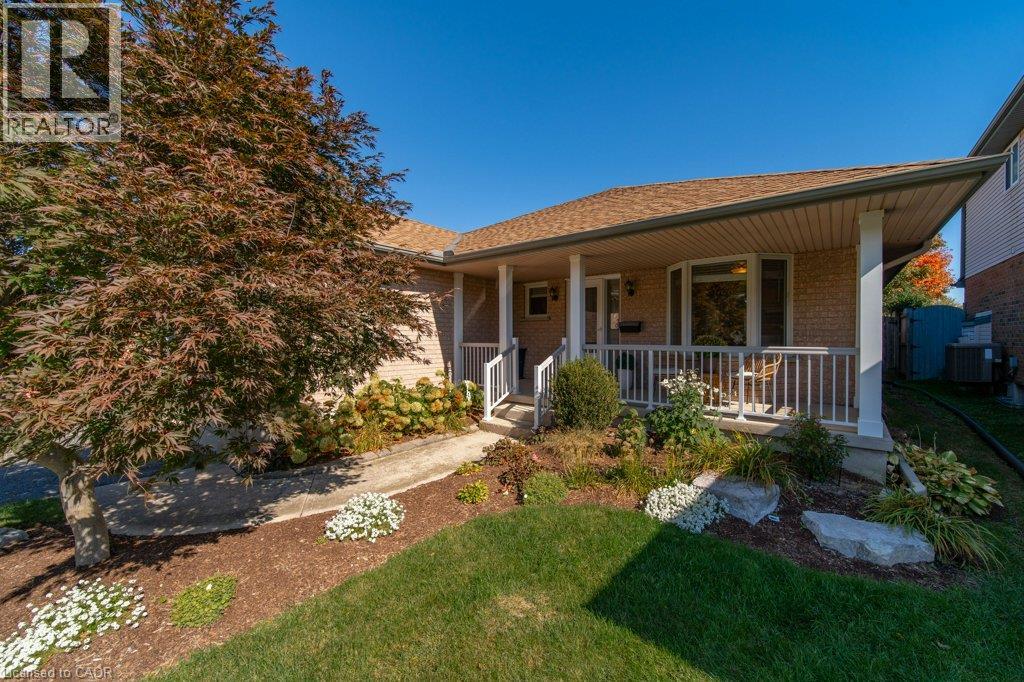 MLS® listing #30380090 for sale located at 587 SANDBANKS Crescent