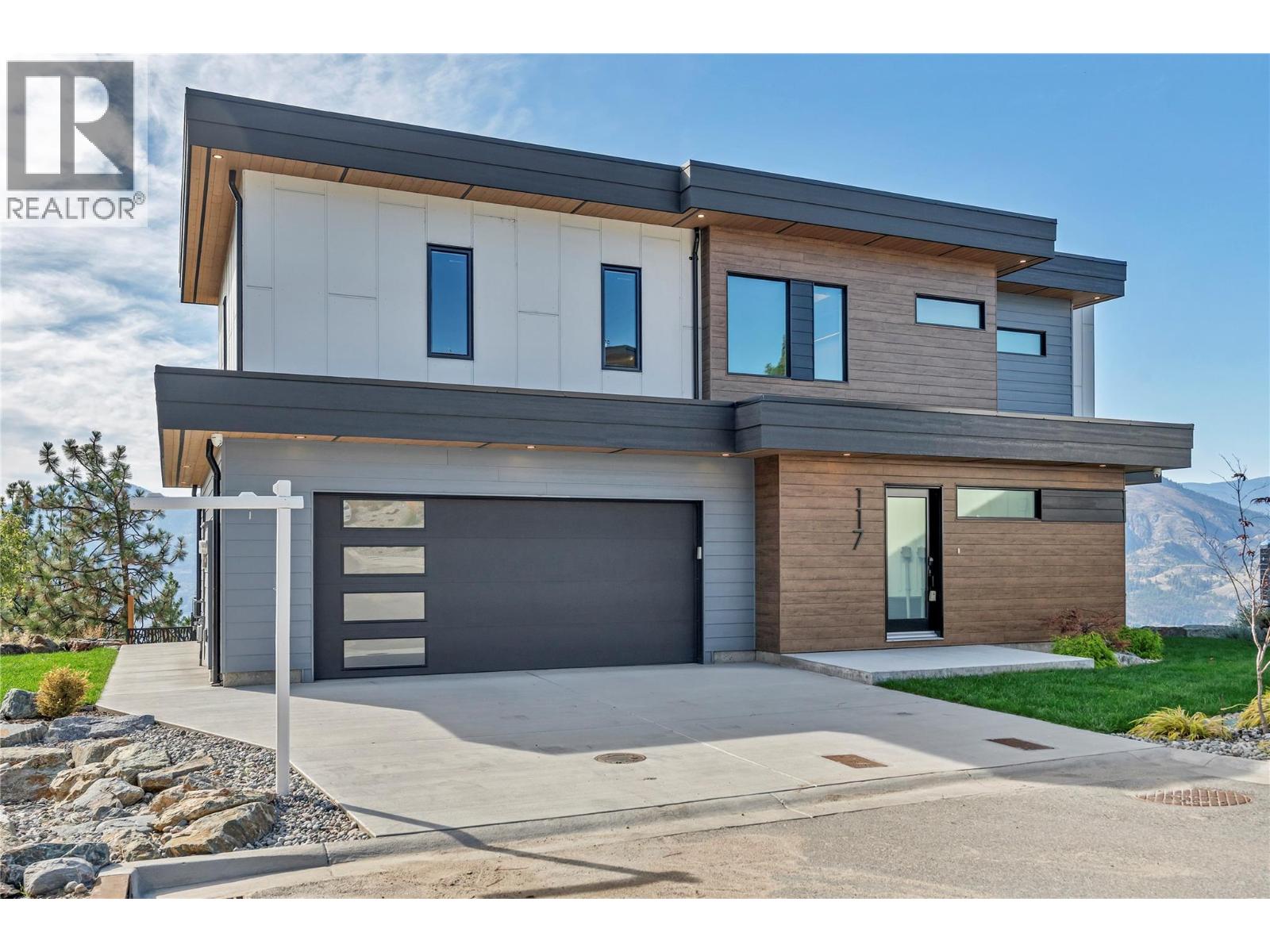 MLS® listing #30380691 for sale located at 3331 Evergreen Drive Unit# 117