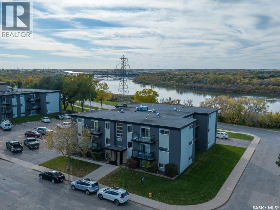 MLS® listing #30382251 for sale located at 17 2106 Ste Cecilia AVENUE