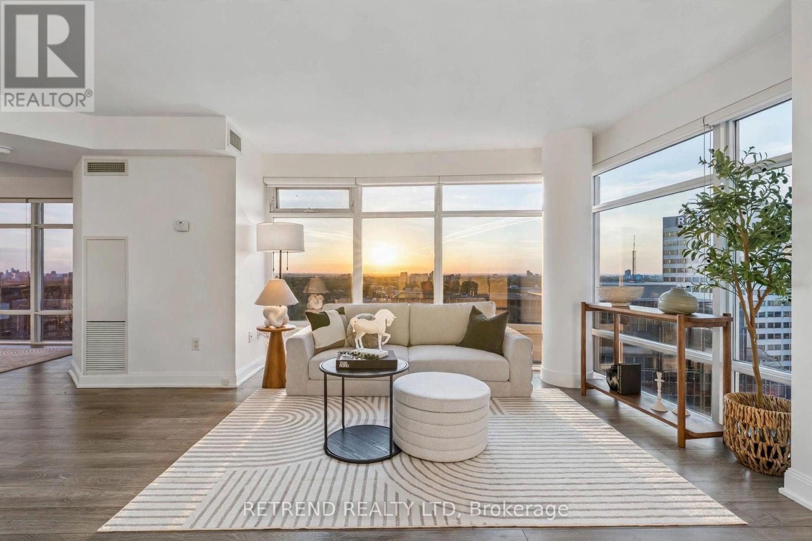 MLS® listing #30382328 for sale located at 2808 - 2191 YONGE STREET