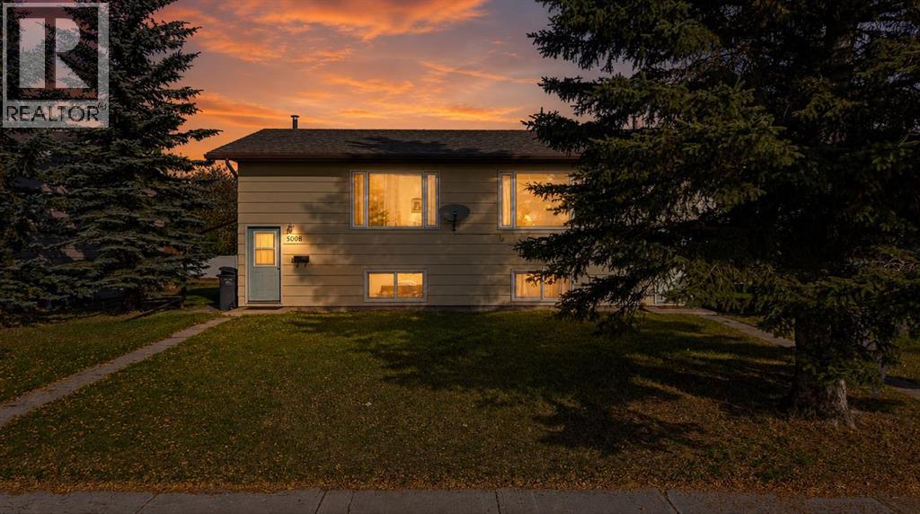 MLS® listing #30384062 for sale located at 5008 63 Avenue