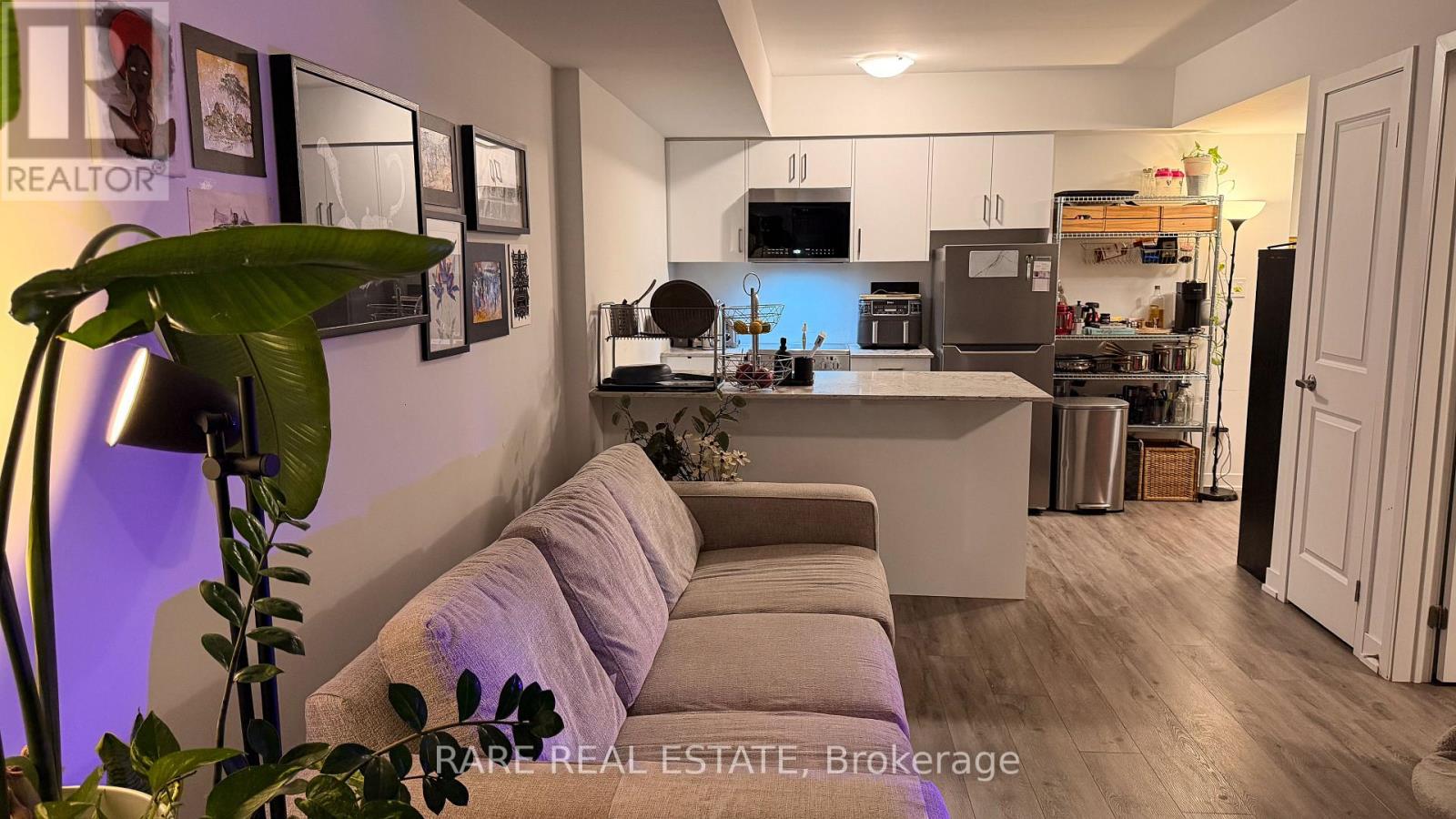 MLS® listing #30384460 for sale located at 4 - 10 MARQUETTE AVENUE