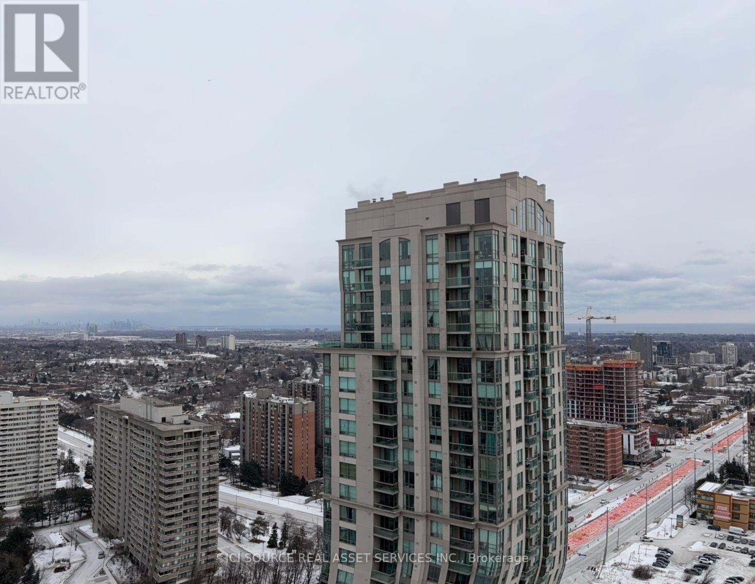 MLS® listing #30384629 for sale located at 2706 - 30 ELM DRIVE W