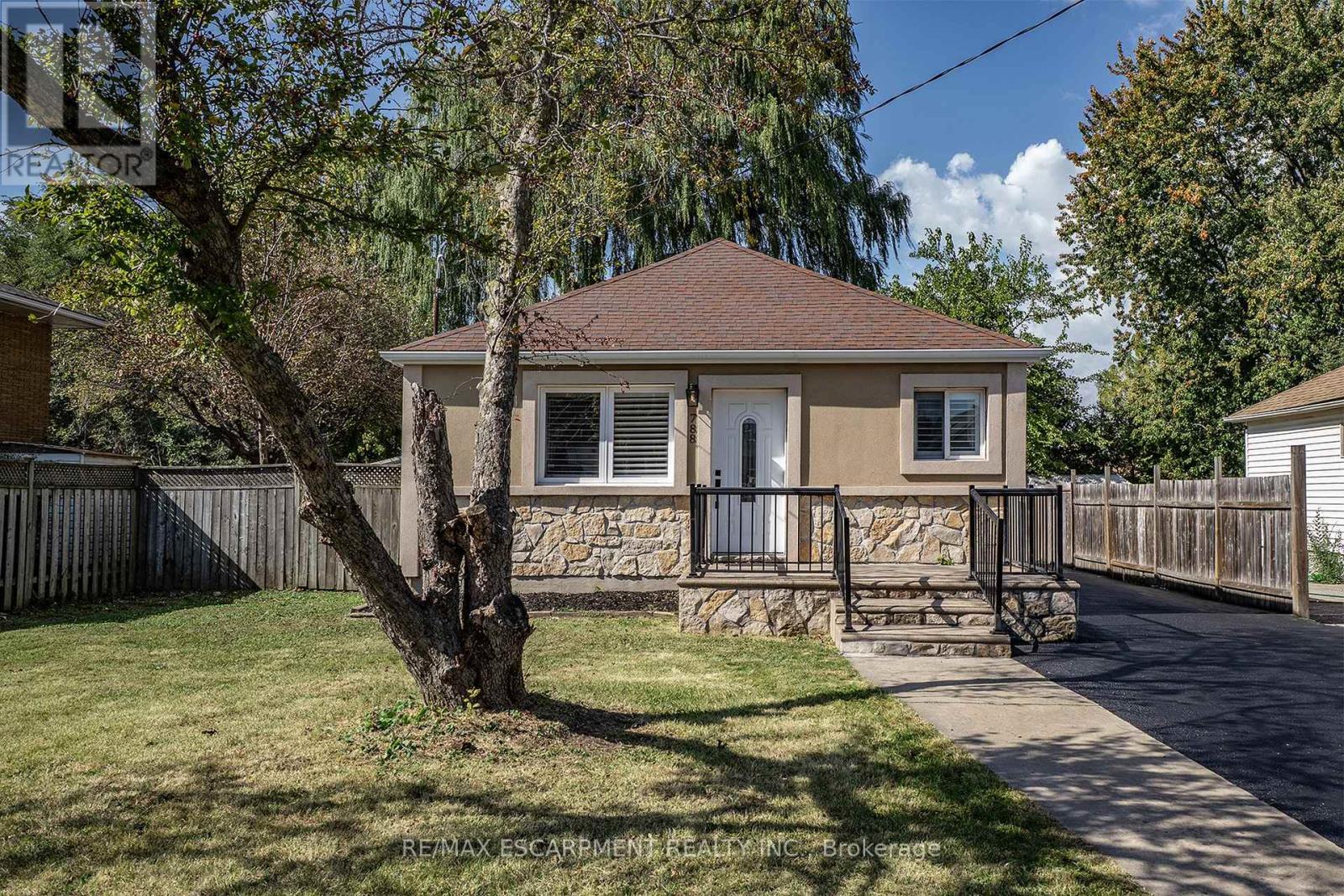 MLS® listing #30384935 for sale located at 788 UPPER GAGE AVENUE