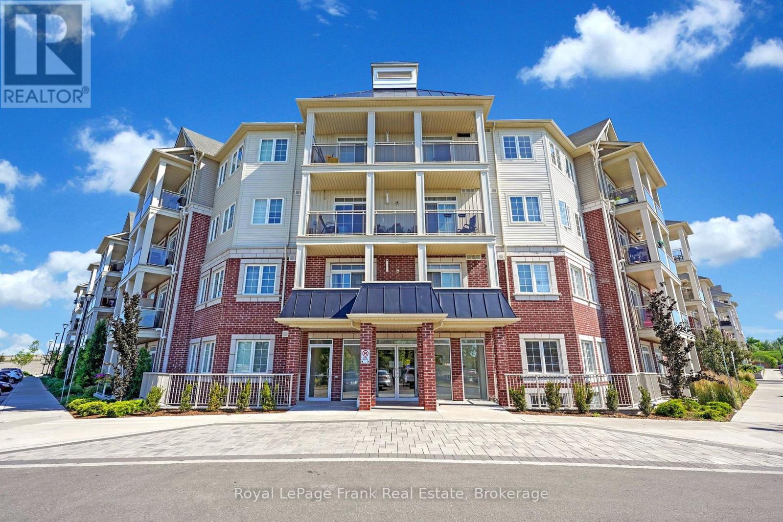 MLS® listing #30385007 for sale located at 405 - 84 ASPEN SPRINGS DRIVE