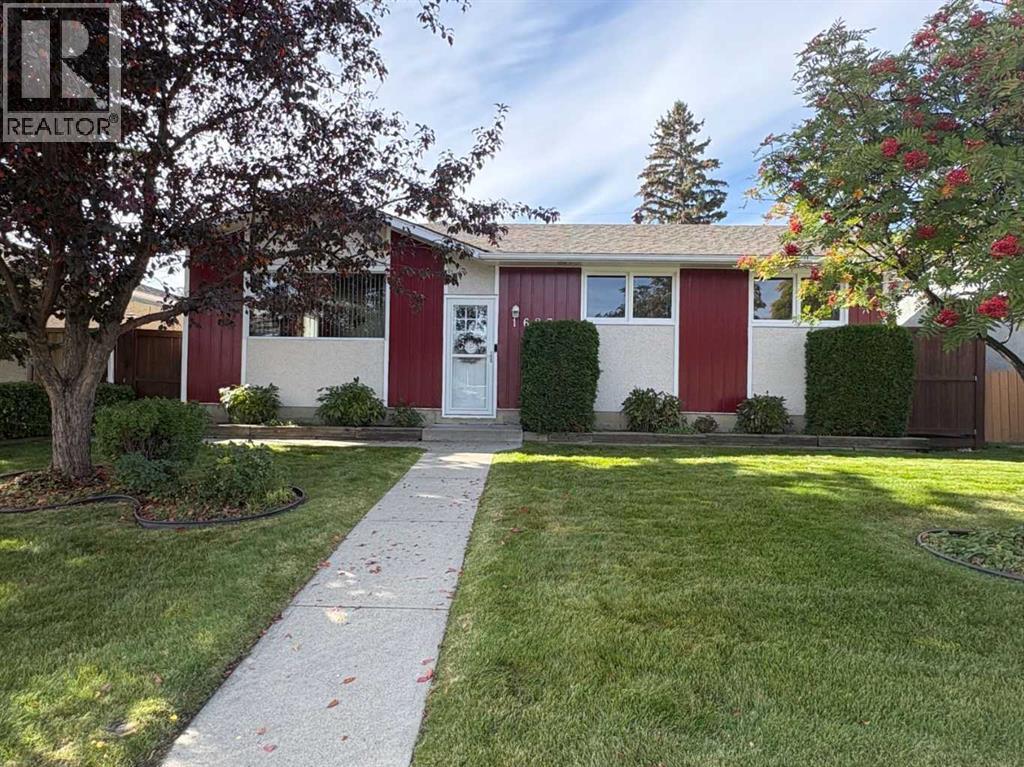 MLS® listing #30385956 for sale located at 1623 Rouleau Crescent SE