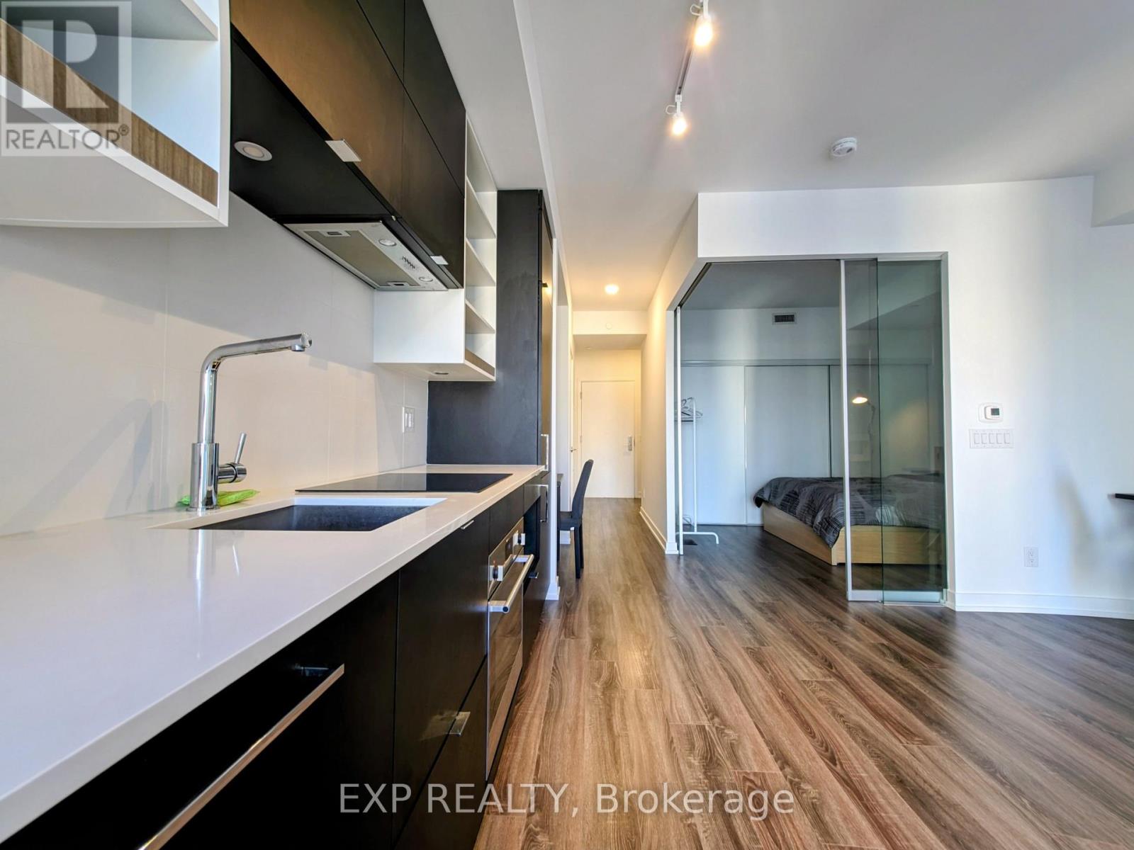 MLS® listing #30389570 for sale located at 1821 - 20 EDWARD STREET