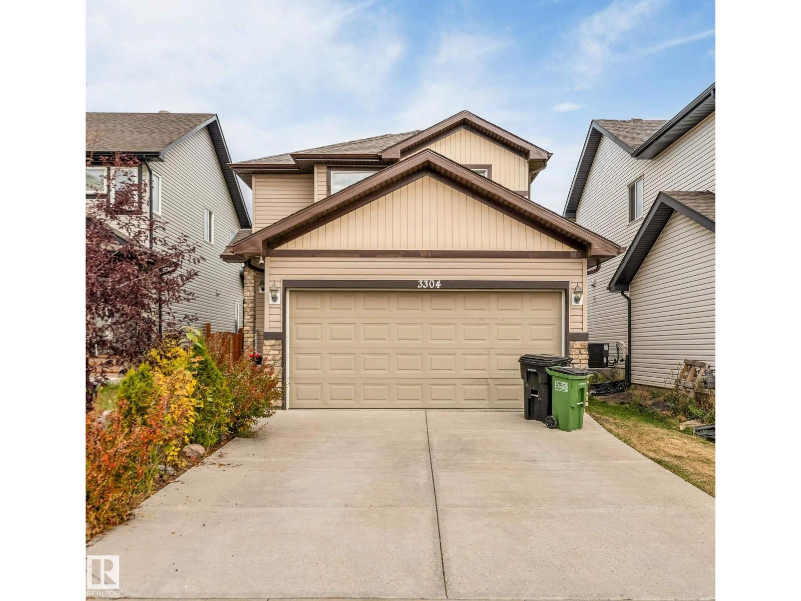 MLS® listing #30389698 for sale located at 3304 13 AV NW