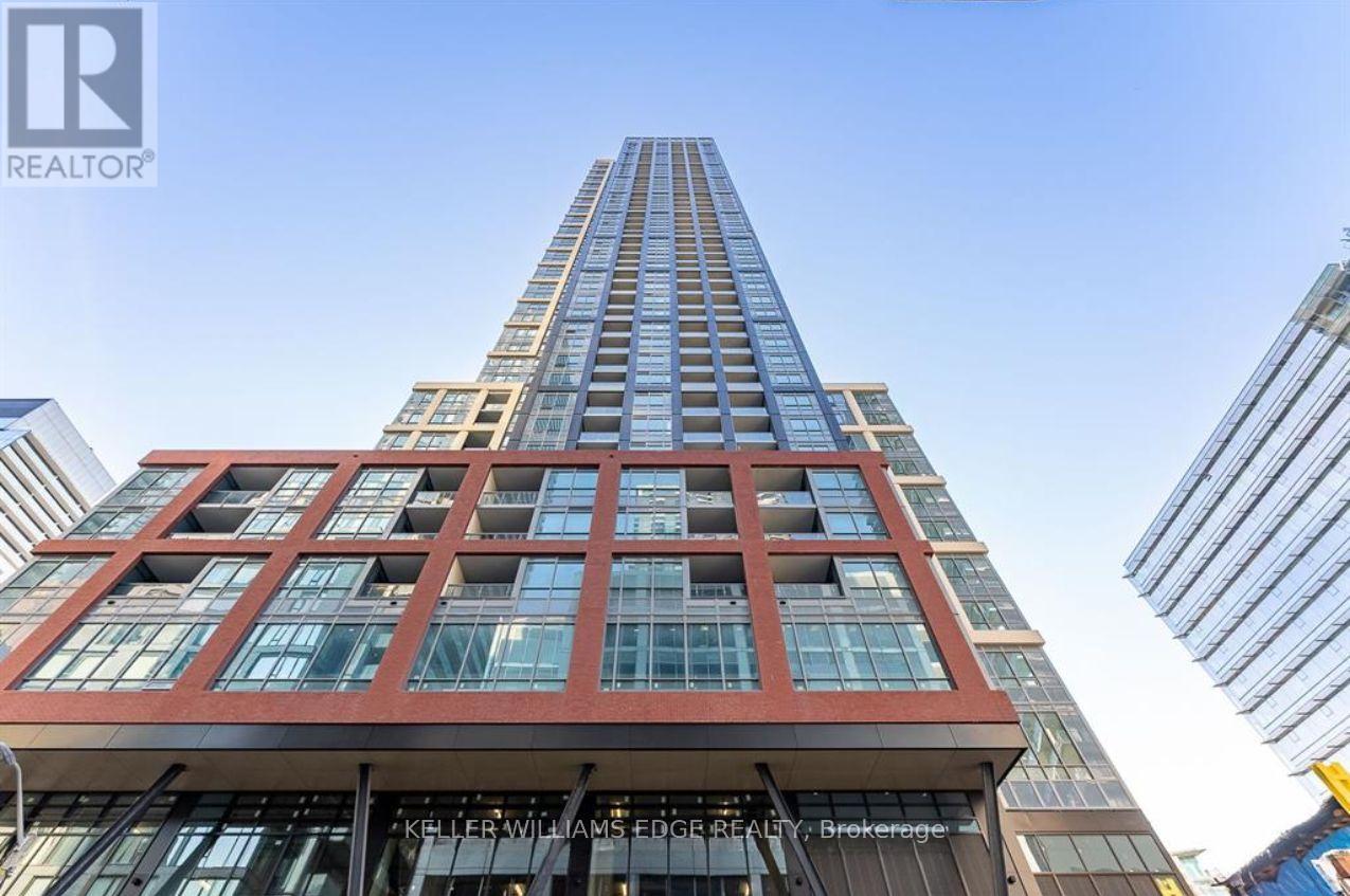 MLS® listing #30389707 for sale located at 701 - 108 PETER STREET