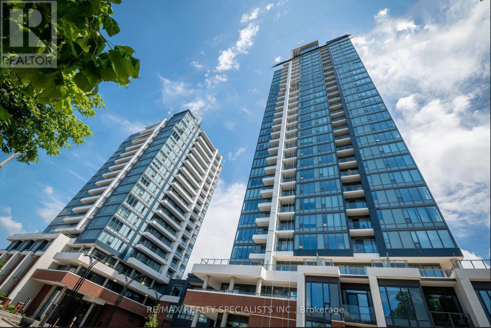 MLS® listing #30389776 for sale located at 405 - 15 WELLINGTON STREET