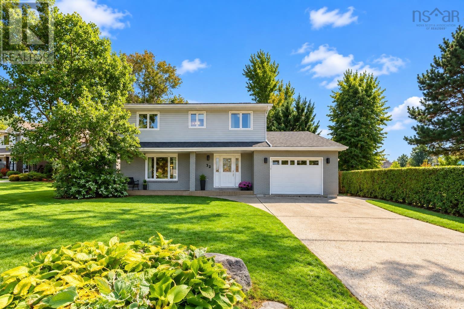 MLS® listing #30389903 for sale located at 32 Bow Street