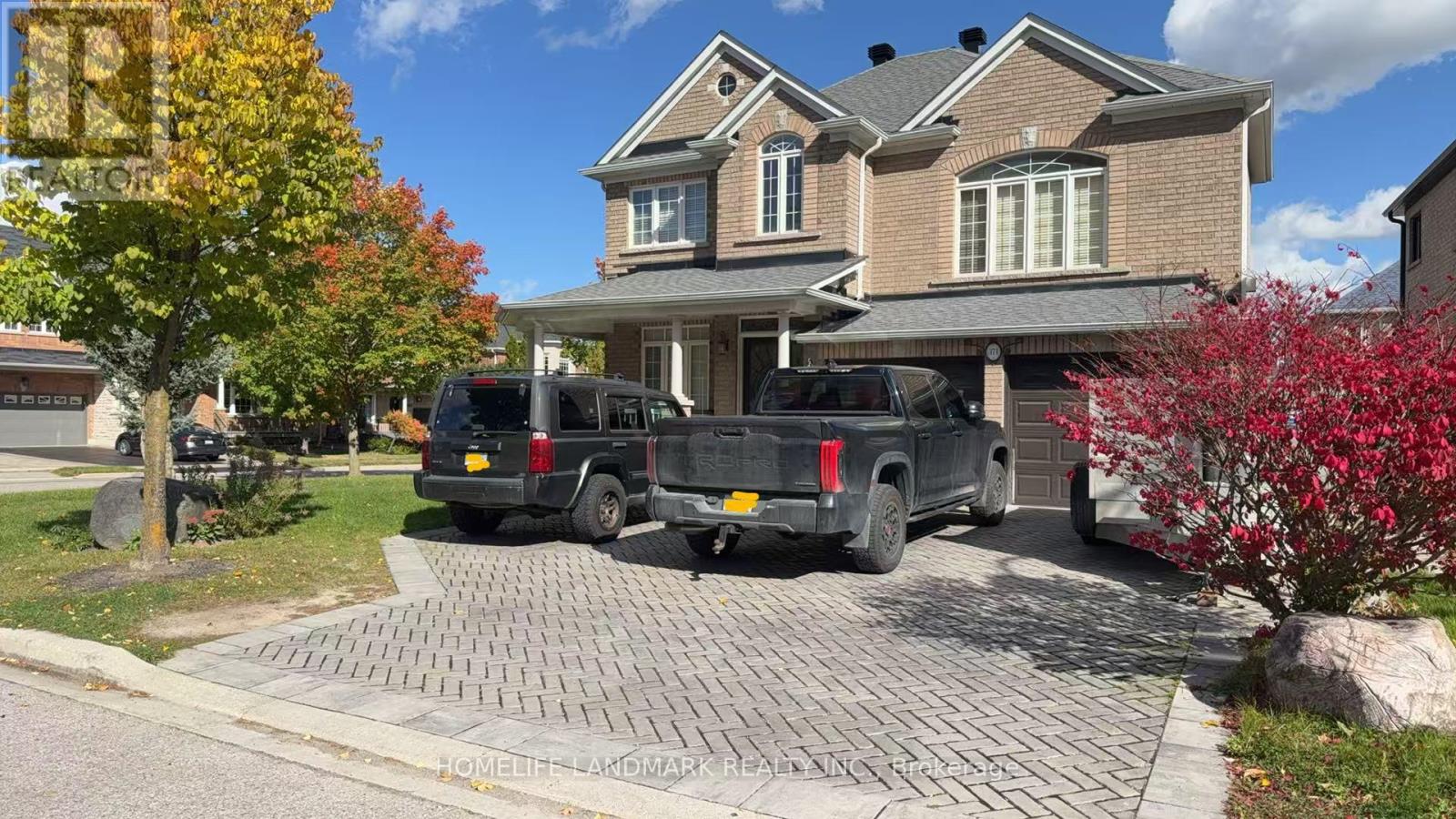 MLS® listing #30389984 for sale located at 371 DOWSON LOOP