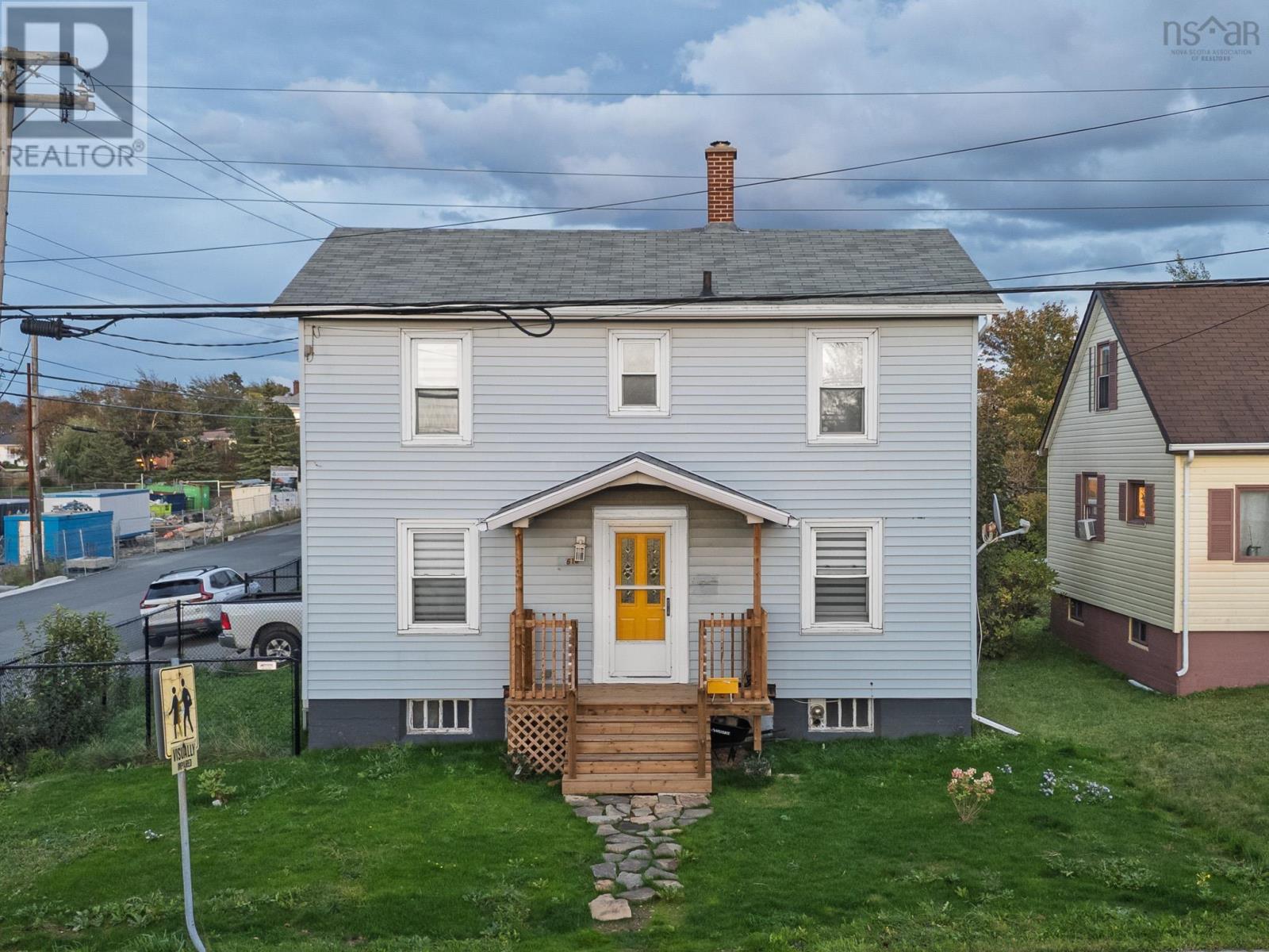 MLS® listing #30390190 for sale located at 610 King Street