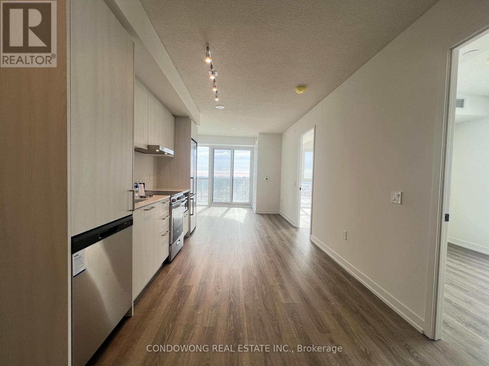 MLS® listing #30390753 for sale located at 4006 - 195 COMMERCE STREET