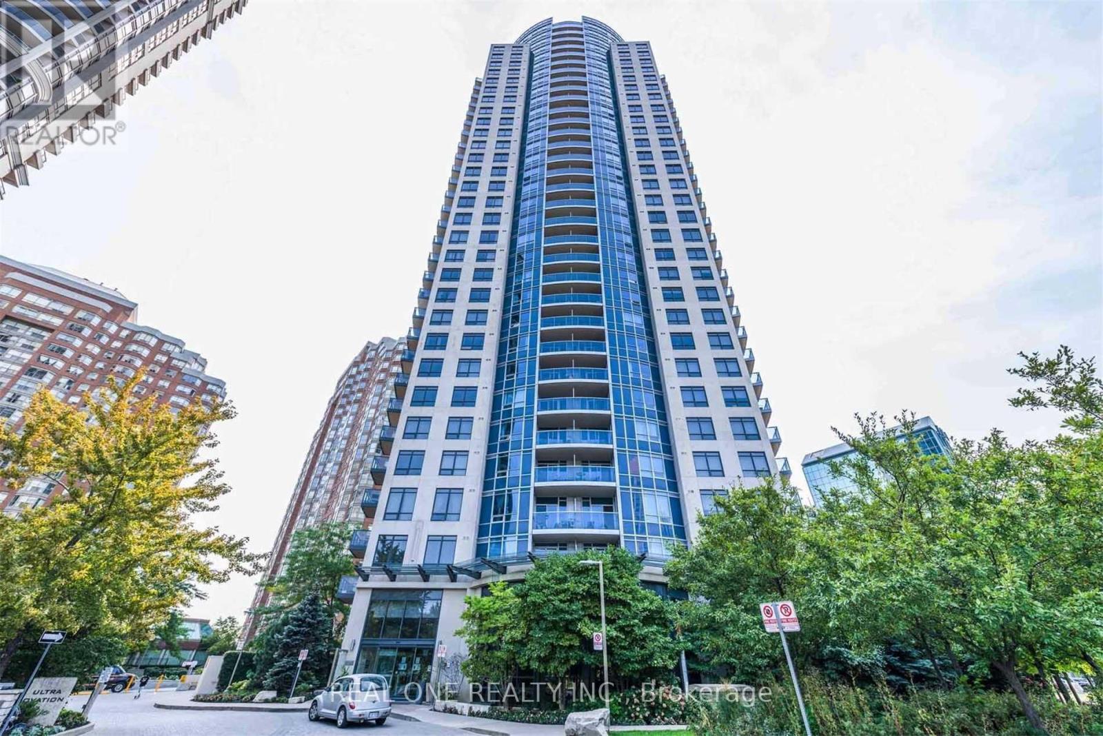 MLS® listing #30391202 for sale located at 801 - 330 BURNHAMTHORPE ROAD W