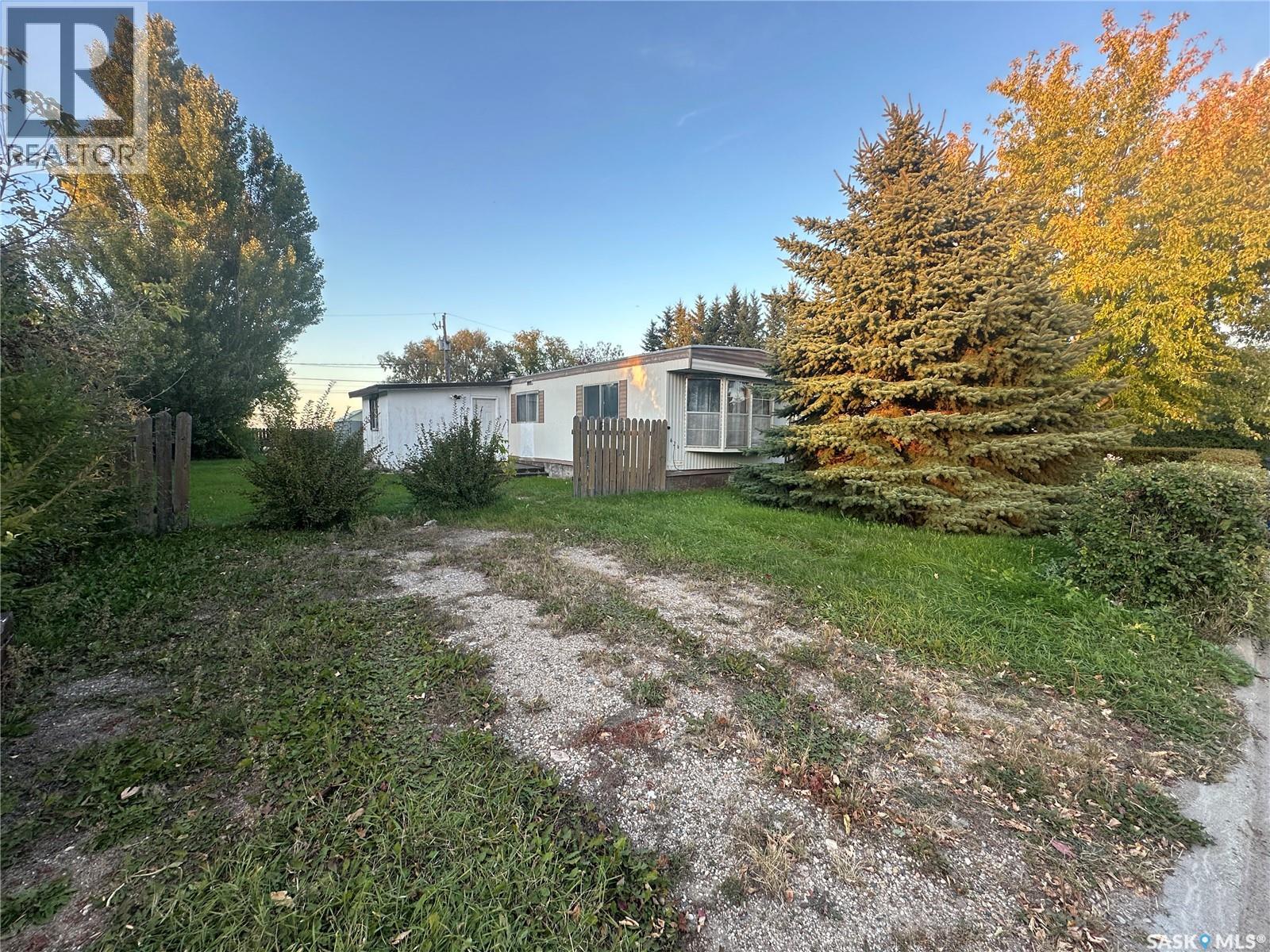MLS® listing #30392019 for sale located at 624 Little Quill AVENUE E