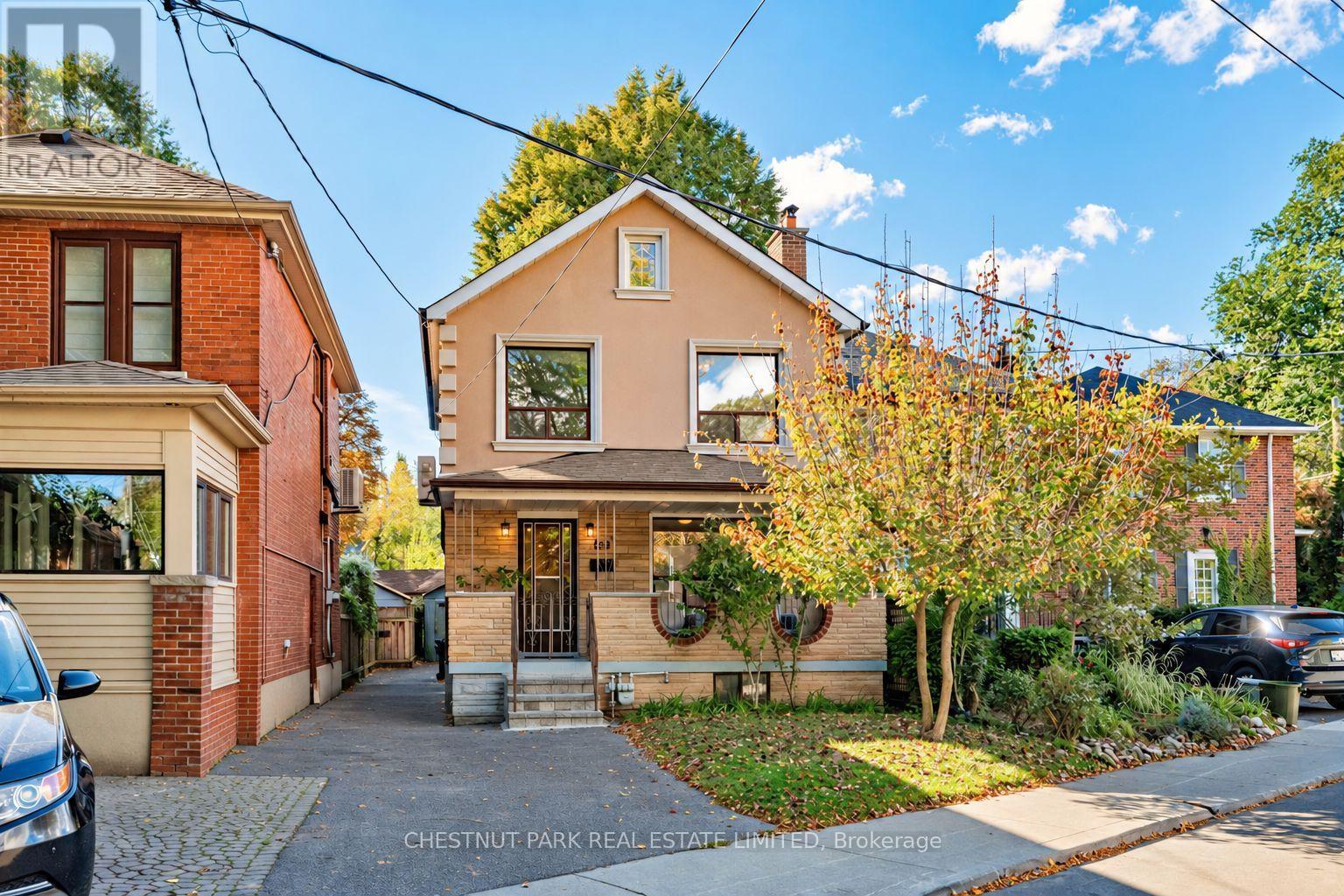 MLS® listing #30395255 for sale located at 122 FORMAN AVENUE