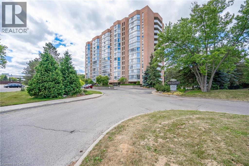 MLS® listing #30395534 for sale located at 265 WESTCOURT Place Unit# PH04