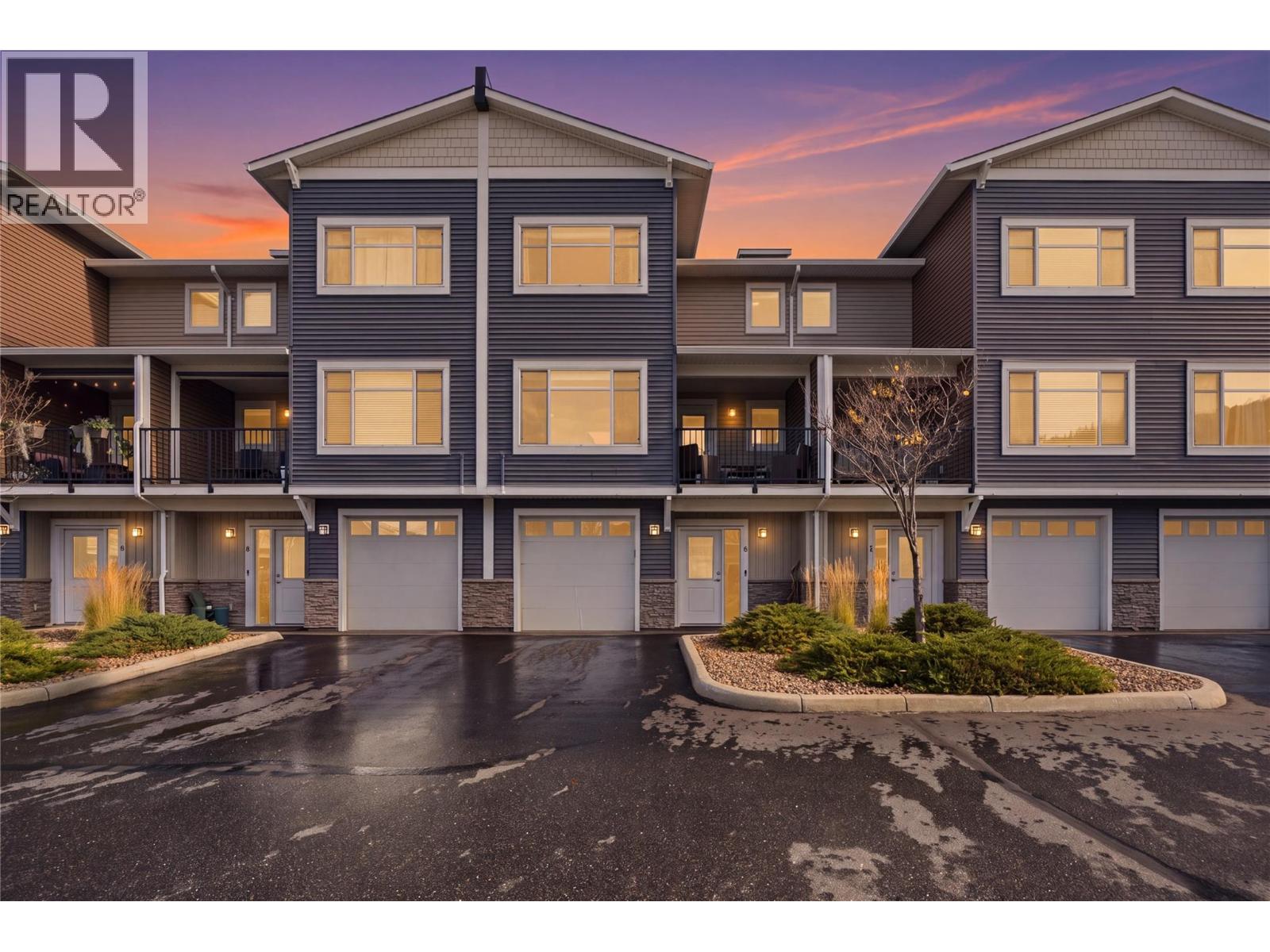 MLS® listing #30396694 for sale located at 1711 COPPERHEAD Drive Unit# 6