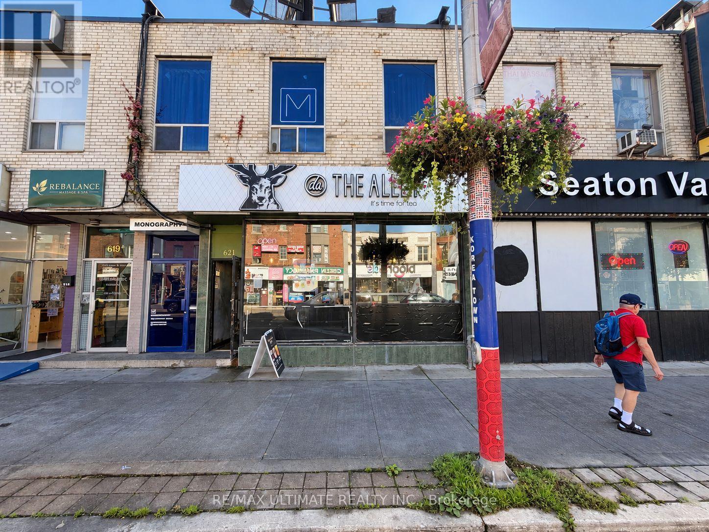 MLS® listing #30398113 for sale located at 621 BLOOR STREET W