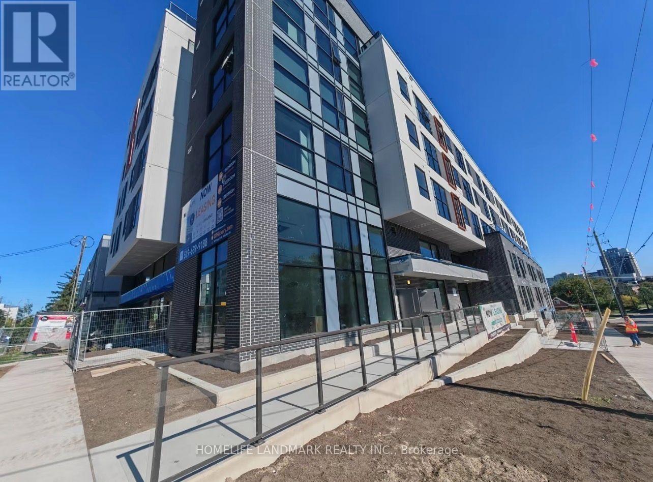 MLS® listing #30398191 for sale located at 303 - 88 HICKORY STREET W