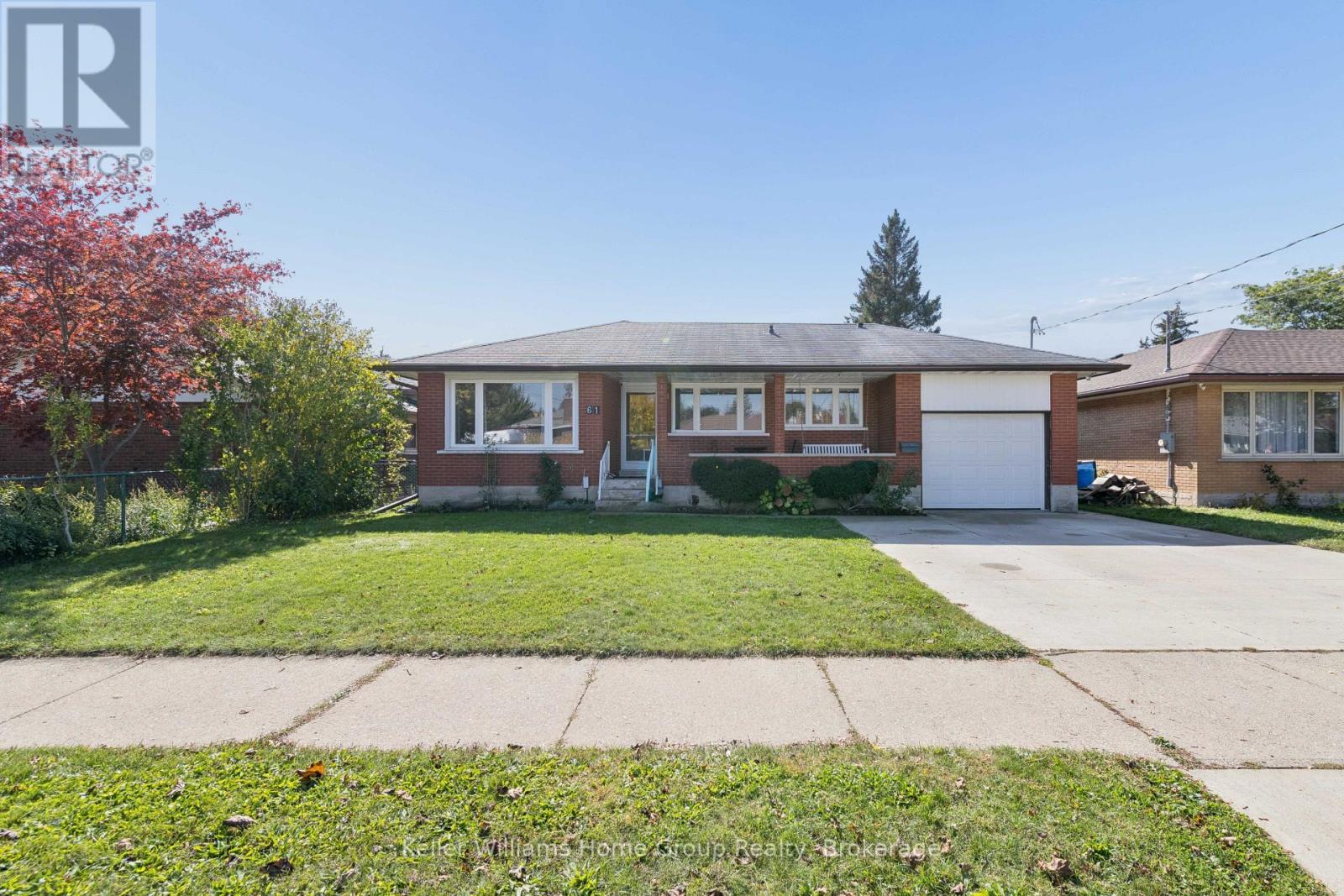 MLS® listing #30398651 for sale located at 61 FAIRLAWN ROAD
