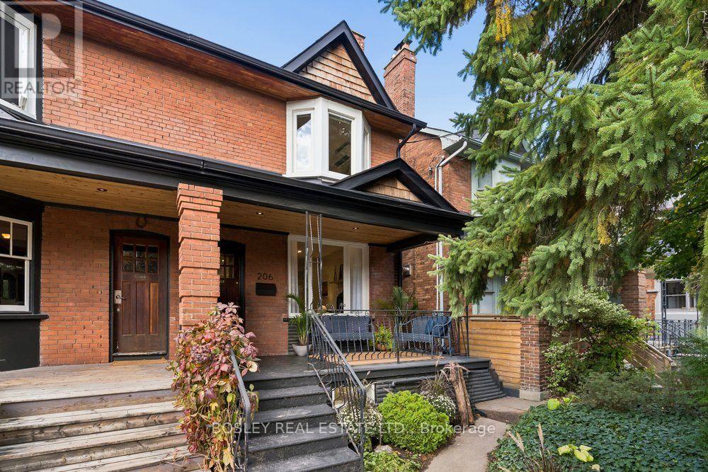 MLS® listing #30399124 for sale located at 206 ASHWORTH AVENUE