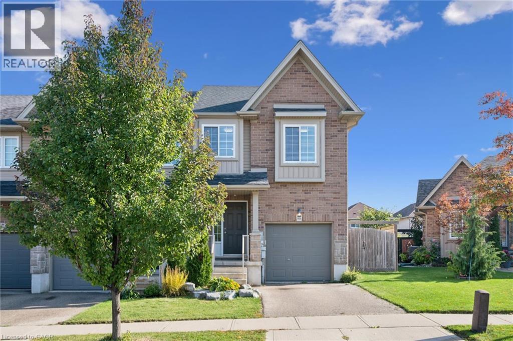 MLS® listing #30402103 for sale located at 959 ZELLER Crescent