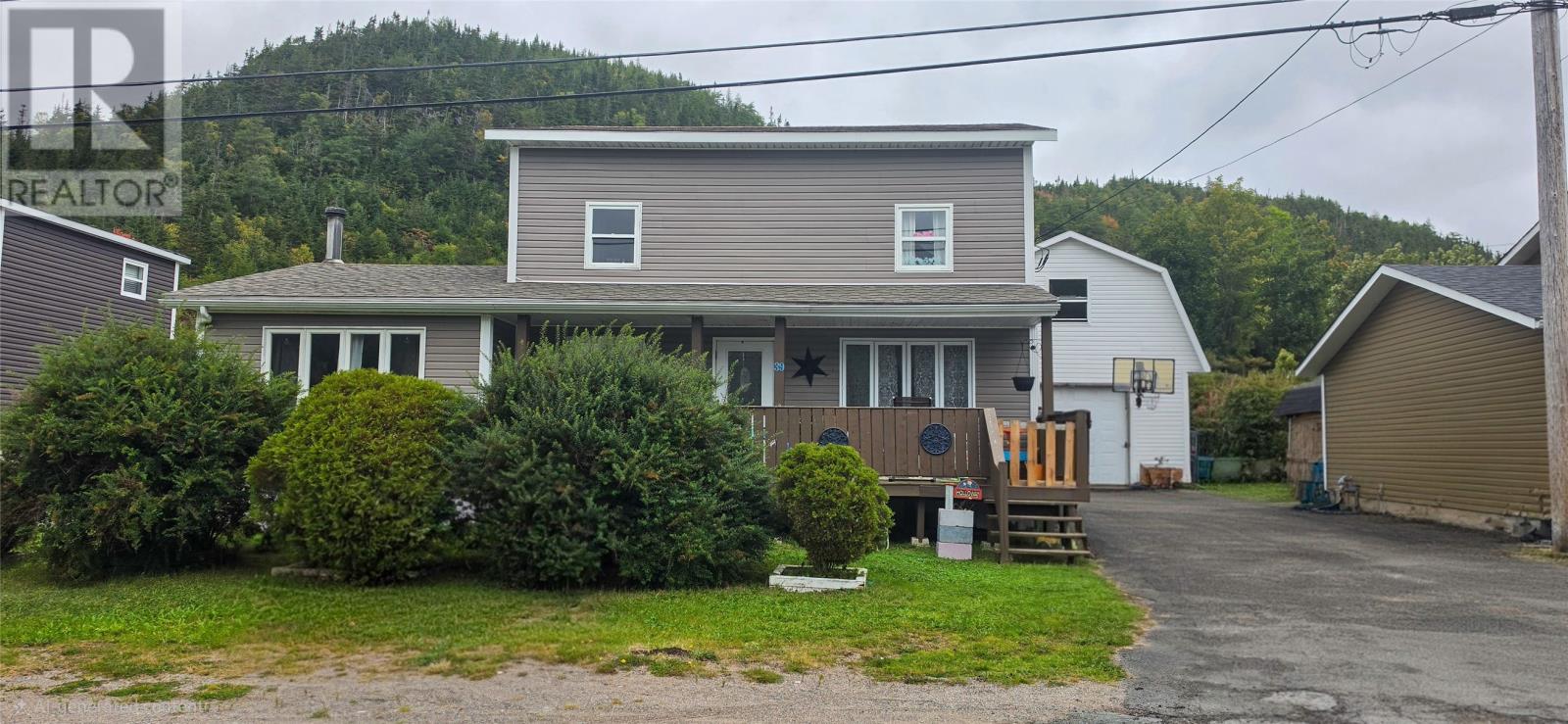 MLS® listing #30403938 for sale located at 39 Main Road