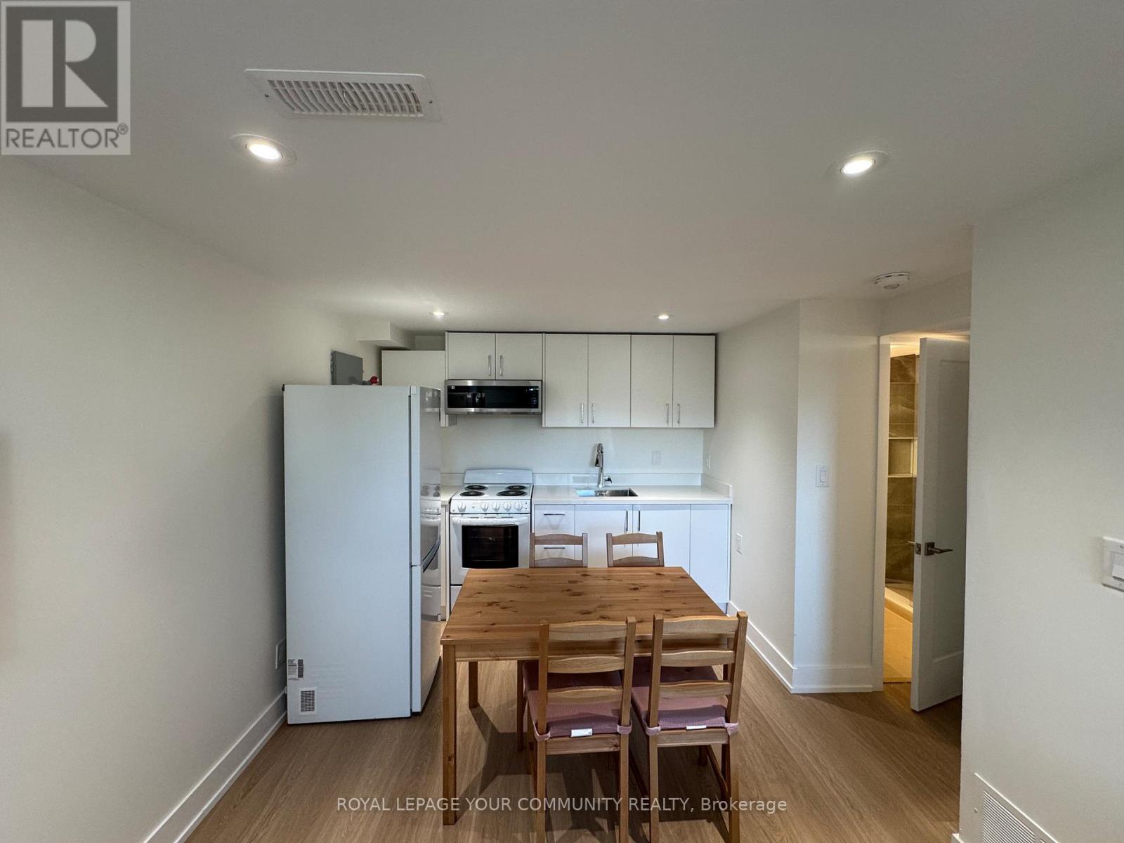 MLS® listing #30404092 for sale located at LOWER 1 - 145 HARRISON DRIVE