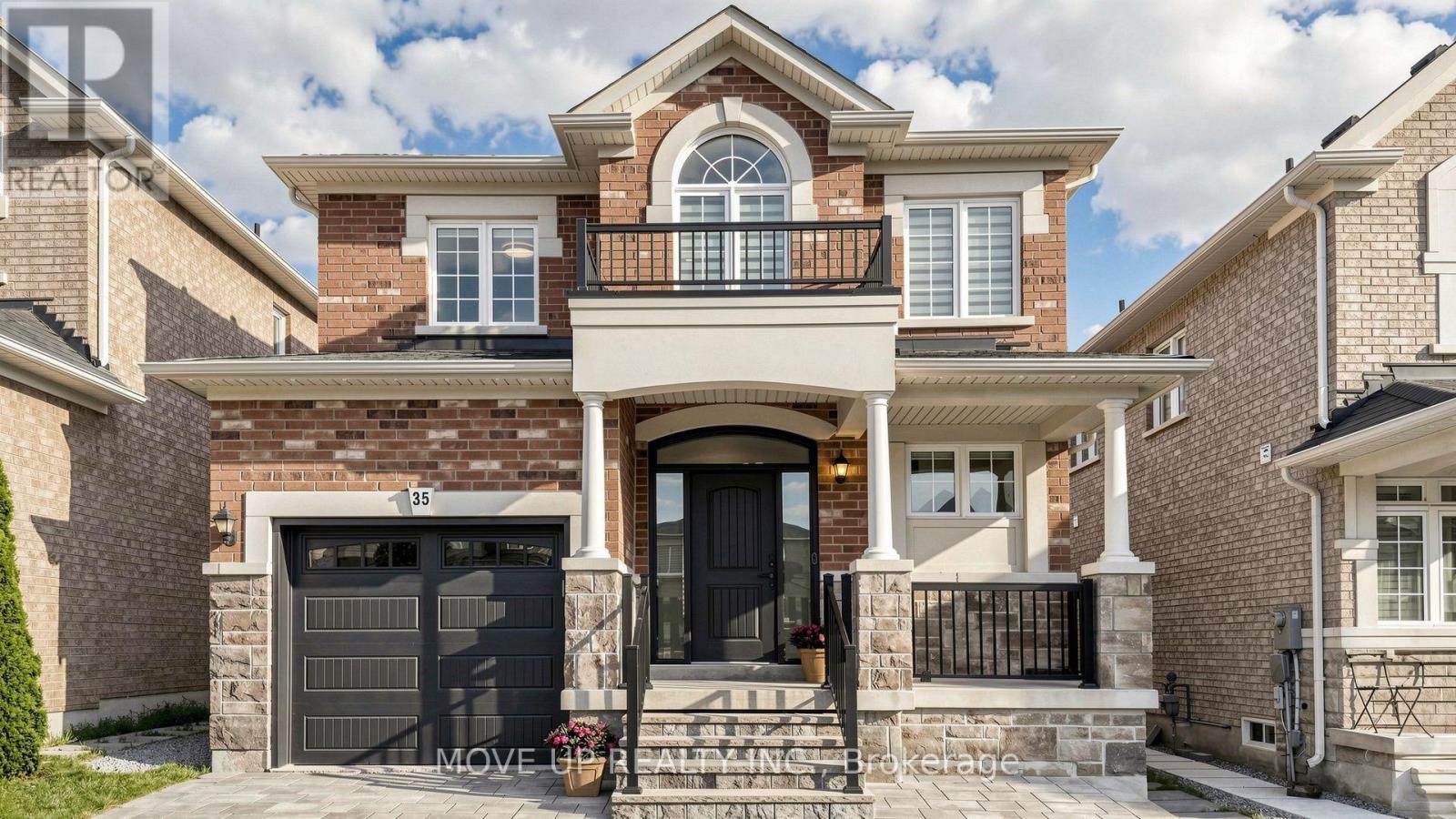 MLS® listing #30404220 for sale located at 35 LAUDERDALE DRIVE