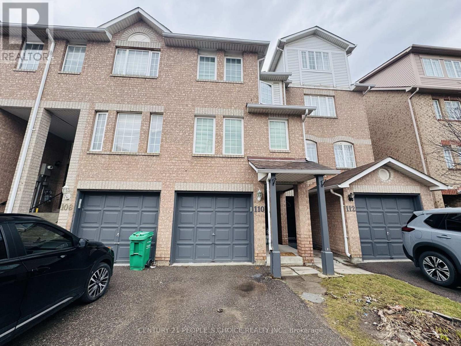 MLS® listing #30404554 for sale located at 110 SPADINA ROAD