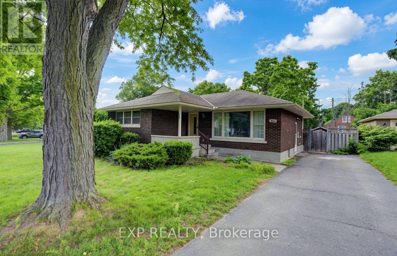 MLS® listing #30404624 for sale located at 244 ROYAL STREET