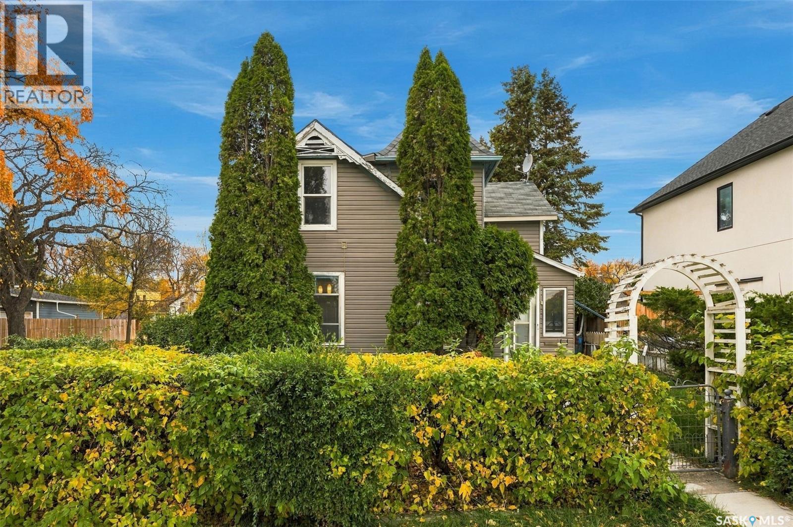 MLS® listing #30404909 for sale located at 741 H AVENUE S