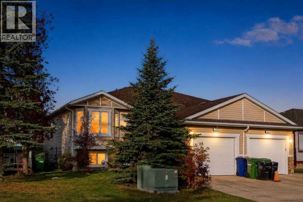 MLS® listing #30405374 for sale located at 445 Stonegate Way NW