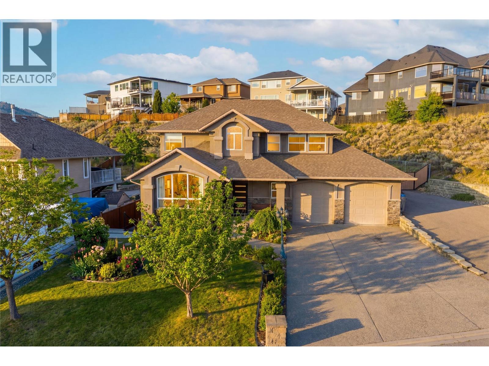 MLS® listing #30405822 for sale located at 1052 Quail Drive