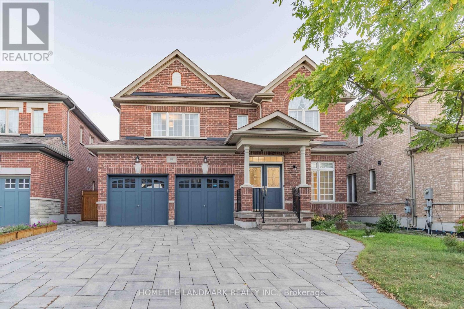 MLS® listing #30409379 for sale located at 98 THORNHILL RAVINES CRESCENT