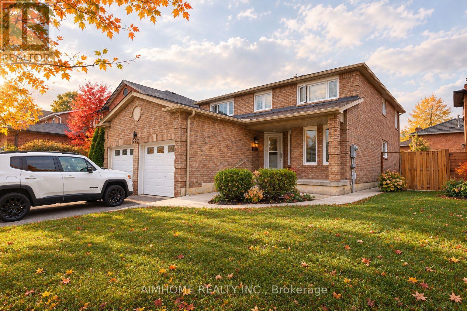 MLS® listing #30409407 for sale located at 521 CHIEFTAN CIRCLE