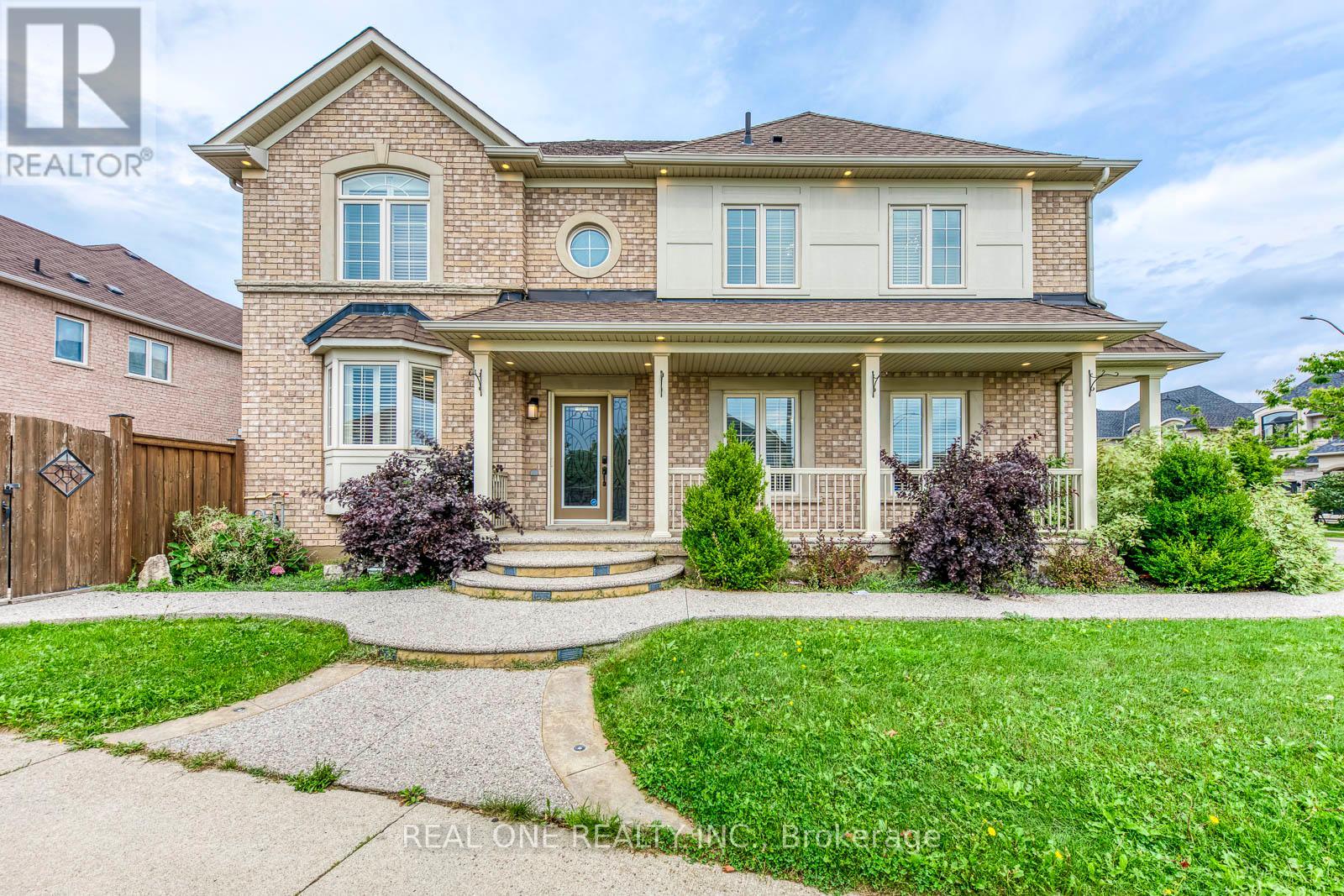 MLS® listing #30409580 for sale located at 4201 PRUDHAM AVENUE