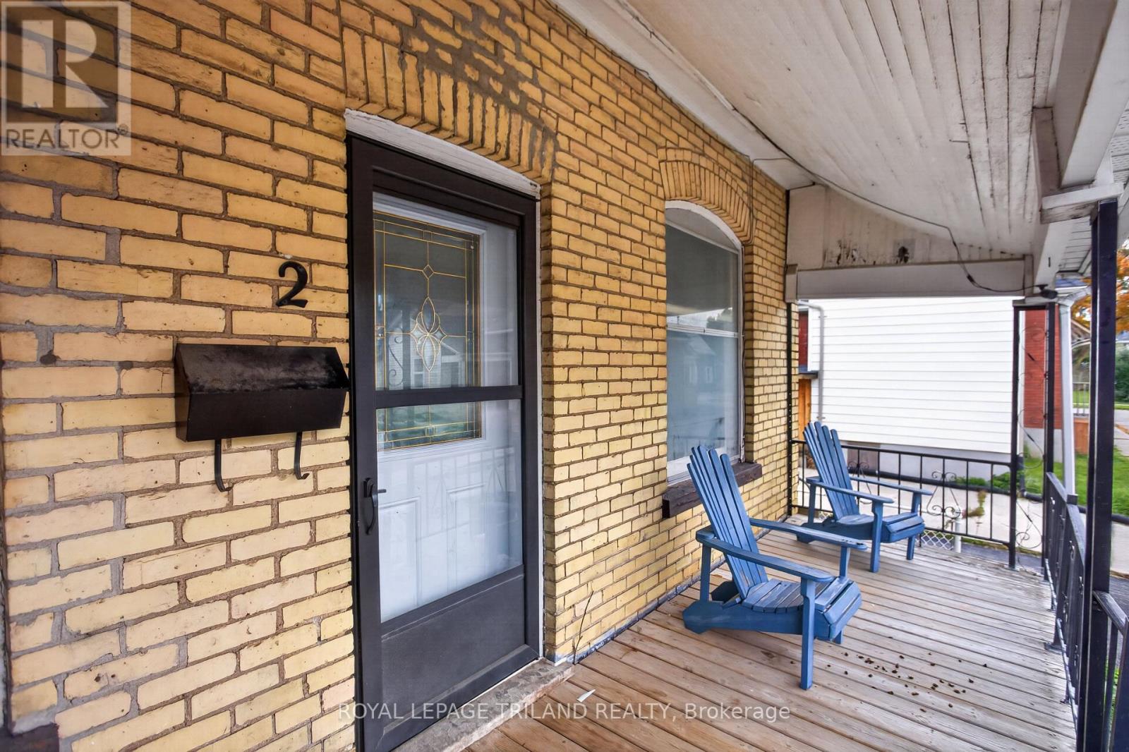 MLS® listing #30409597 for sale located at 2.5 ANTRIM STREET
