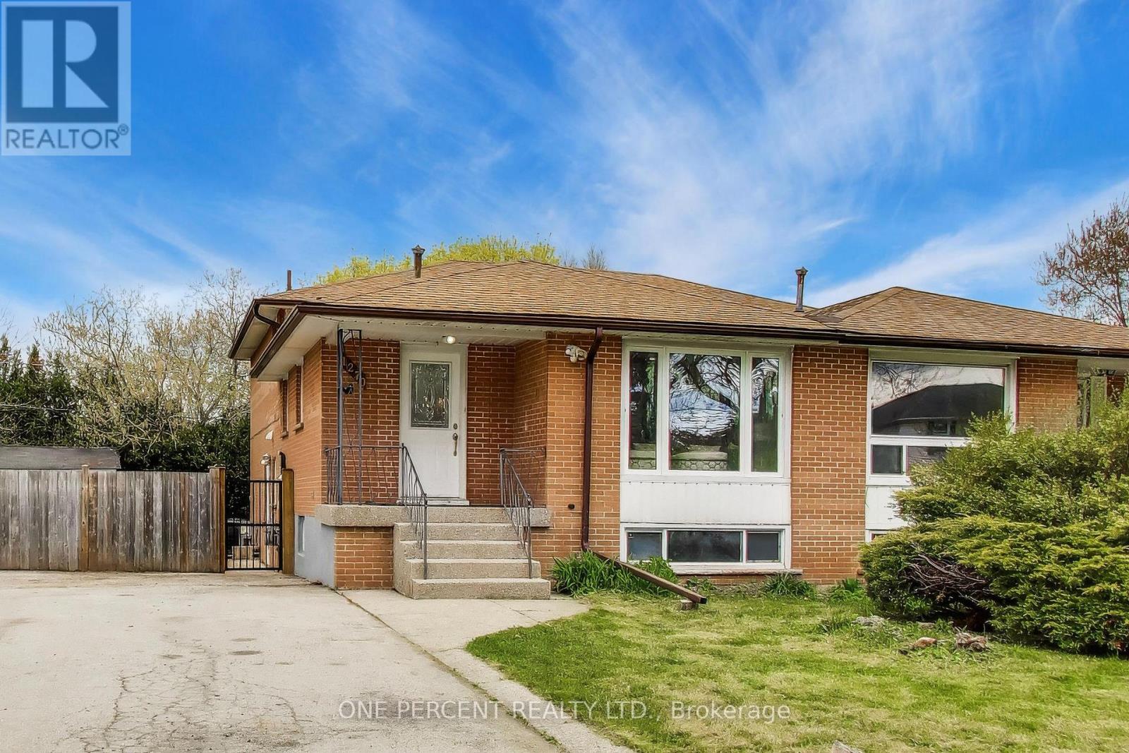 MLS® listing #30409749 for sale located at 1270 PALLATINE DRIVE