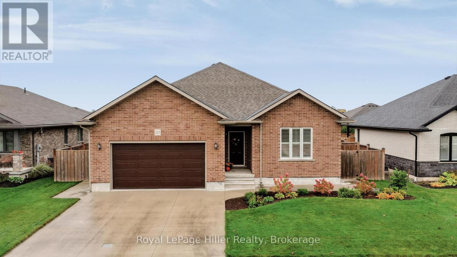MLS® listing #30409864 for sale located at 225 WIMPOLE STREET
