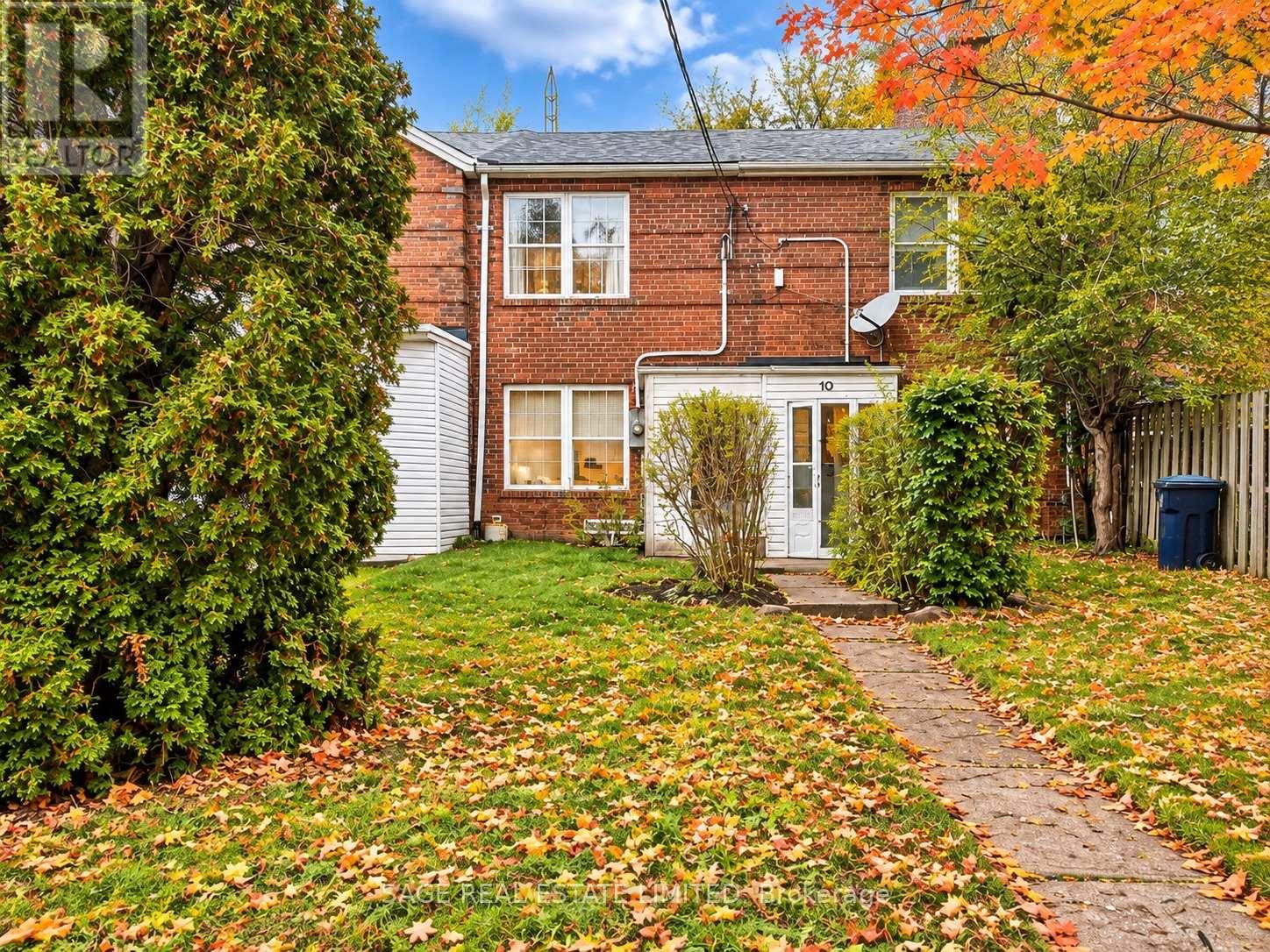 MLS® listing #30410309 for sale located at 12 KHEDIVE AVENUE