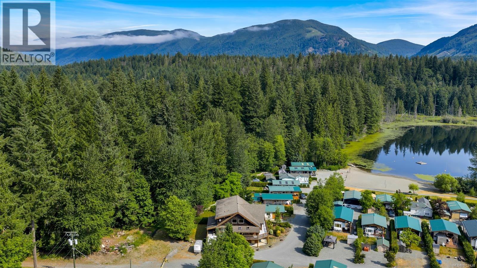 MLS® listing #30410796 for sale located at 50 8631 South Shore Rd