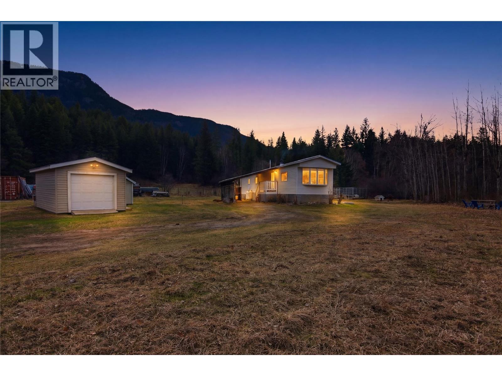 MLS® listing #30411509 for sale located at 4048 DIXON MOUNTAIN Road