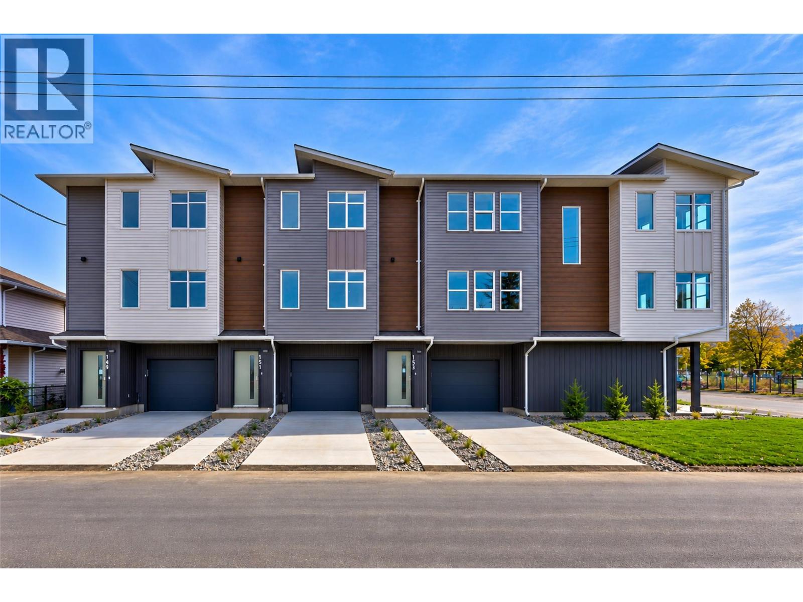 MLS® listing #30411596 for sale located at 151 Park Street