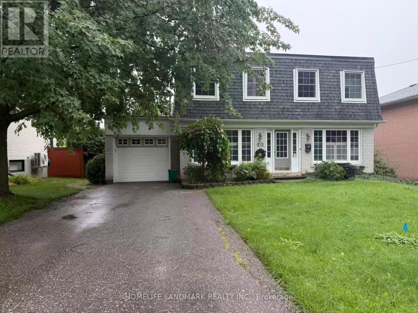 MLS® listing #30411674 for sale located at 83 LINCOLN GREEN DRIVE