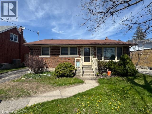 MLS® listing #30412321 for sale located at 1124 WEBER Street E Unit# 1