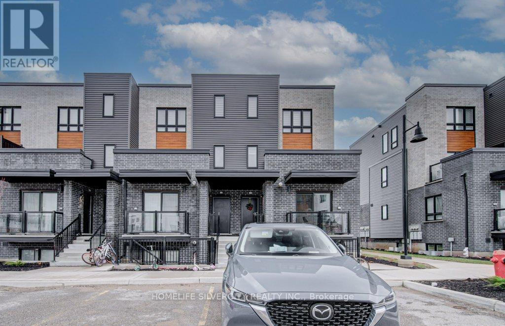 MLS® listing #30414254 for sale located at #18 - 235 CHAPEL HILL DRIVE